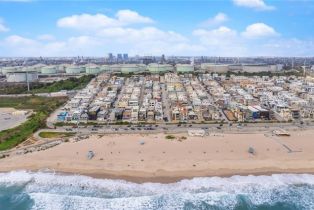 Residential Income, 217 43rd st, Manhattan Beach, CA 90266 - 4