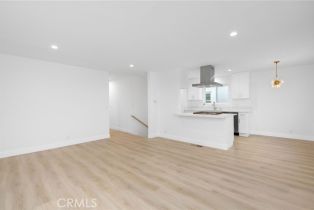 Residential Income, 217 43rd st, Manhattan Beach, CA 90266 - 5