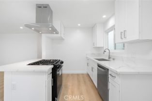 Residential Income, 217 43rd st, Manhattan Beach, CA 90266 - 6