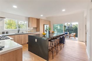 Single Family Residence, 5166 Marmol dr, Woodland Hills, CA 91364 - 4