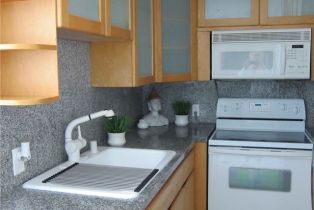 Condominium, 10747 Wilshire blvd, Westwood, CA 90024 - 7