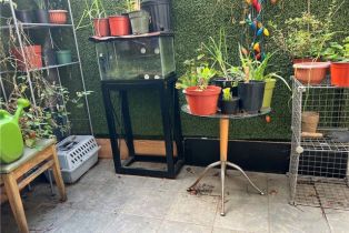 Condominium, 18620 Hatteras, Tarzana, CA 91356 - 4