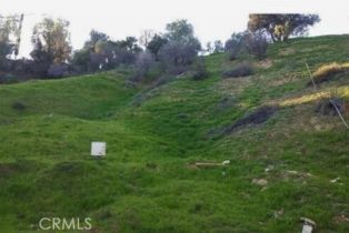 , 4525 Ensenada, Woodland Hills, CA 91307 - 8