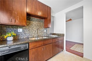 Condominium, 8210 Summertime ln, Culver City, CA 90230 - 7