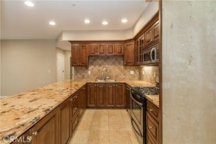 Condominium, 4551 Coldwater canyon ave, Studio City, CA 91604 - 6