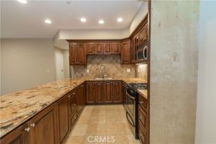 Condominium, 4551 Coldwater canyon ave, Studio City, CA 91604 - 8