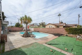 Single Family Residence, 24651 LEAFWOOD dr, Murrieta, CA 92562 - 17