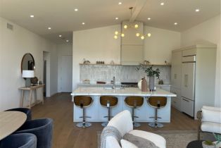 Single Family Residence, 3916 Glenridge dr, Sherman Oaks, CA 91423 - 4