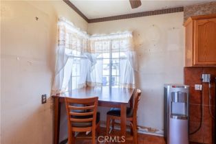 Single Family Residence, 333 158th st, Gardena, CA 90248 - 12