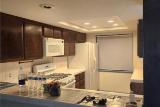 Condominium, 2220 Chapman ave, Fullerton, CA 92831 - 10