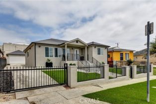 Single Family Residence, 10806 St Andrews pl, Westwood, CA 90047 - 2