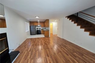 , 1054 Harrison ave, Venice, CA 90291 - 7