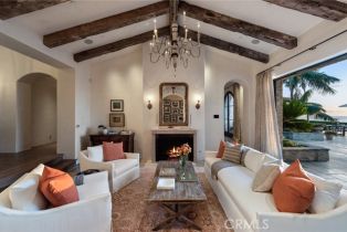 Single Family Residence, 245 Rocky Point rd, Palos Verdes Estates, CA 90274 - 5