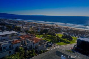Residential Income, 2712 Highland AVE, Manhattan Beach, CA  Manhattan Beach, CA 90266