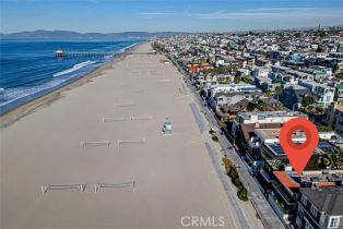 Residential Income, 304 The Strand, Manhattan Beach, CA  Manhattan Beach, CA 90266