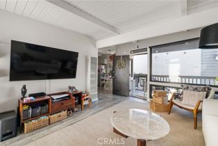 Single Family Residence, 440 29th st, Manhattan Beach, CA 90266 - 2