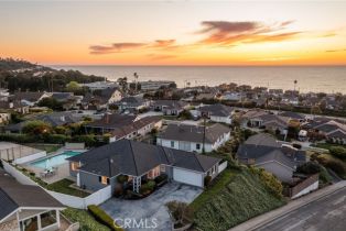 Single Family Residence, 410 Via Malaga, Redondo Beach, CA 90277 - 8