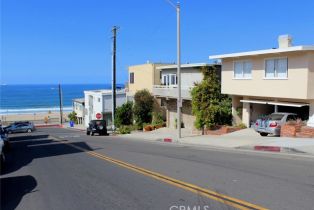 Residential Income, 121 Rosecrans AVE, Manhattan Beach, CA  Manhattan Beach, CA 90266