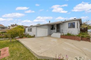 Single Family Residence, 2023 Ripley ave, Redondo Beach, CA 90278 - 4