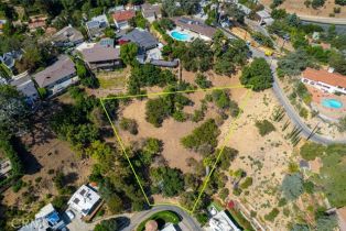 , 3701 Avenida Del Sol, Studio City, CA 91604 - 4