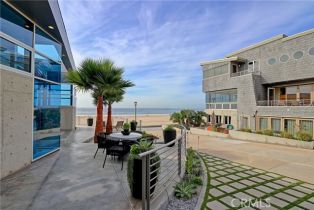 Single Family Residence, 622 The Strand, Manhattan Beach, CA 90266 - 4