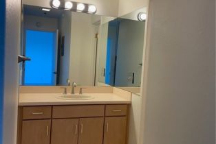 Condominium, 625 Esplanade, Redondo Beach, CA 90277 - 9