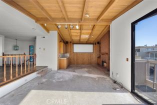 Condominium, 125 15th st, Manhattan Beach, CA 90266 - 12
