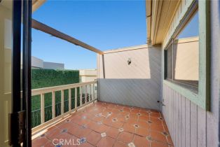 Condominium, 125 15th st, Manhattan Beach, CA 90266 - 16