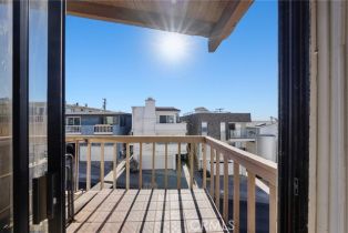 Condominium, 125 15th st, Manhattan Beach, CA 90266 - 8