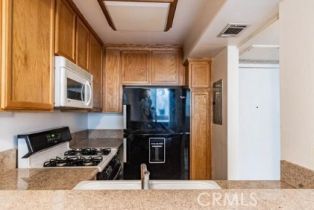 Condominium, 5325 Newcastle ave, Encino, CA 91316 - 5