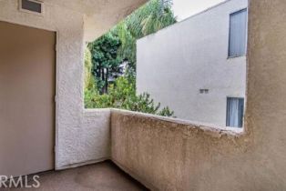 Condominium, 5325 Newcastle ave, Encino, CA 91316 - 6
