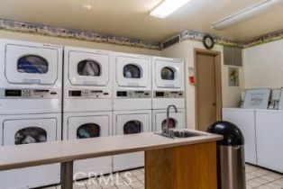 Condominium, 5325 Newcastle ave, Encino, CA 91316 - 9