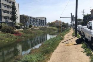 Apartment, 3315 Strongs dr, Venice, CA 90292 - 9