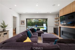 Single Family Residence, 4517 Stansbury ave, Sherman Oaks, CA 91423 - 40