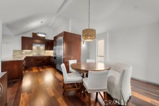 Townhouse, 110 Avenue B, Redondo Beach, CA 90277 - 9