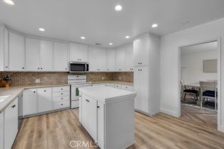 Single Family Residence, 408 Avenida Mirola, Palos Verdes Estates, CA 90274 - 7