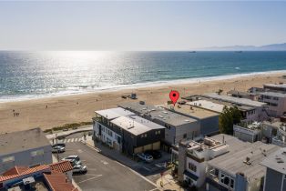 Residential Income, 2208 The Strand, Manhattan Beach, CA 90266 - 4