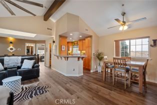 Condominium, 2512 Gates ave, Redondo Beach, CA 90278 - 6