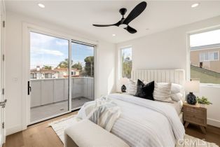 Single Family Residence, 711 Dianthus st, Manhattan Beach, CA 90266 - 48