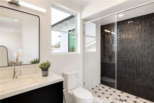 Single Family Residence, 711 Dianthus st, Manhattan Beach, CA 90266 - 56