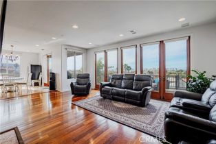 Single Family Residence, 627 Gertruda ave, Redondo Beach, CA 90277 - 9