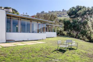 Single Family Residence, 1400 Via Montemar, Palos Verdes Estates, CA 90274 - 38
