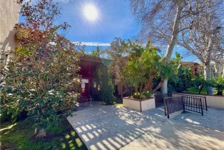 Condominium, 18350 Hatteras st, Tarzana, CA 91356 - 3