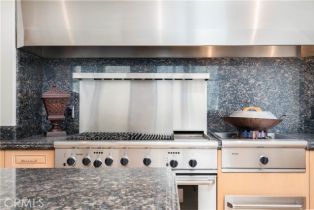 Single Family Residence, 2420 The Strand, Manhattan Beach, CA 90266 - 24