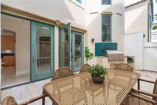 Single Family Residence, 2420 The Strand, Manhattan Beach, CA 90266 - 26