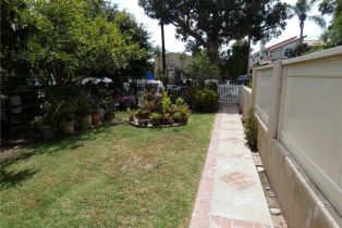 Residential Income, 218 Broadway, Redondo Beach, CA 90277 - 9