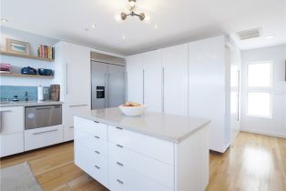 Condominium, 323 31st st, Manhattan Beach, CA 90266 - 7