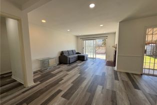 Single Family Residence, 15926 Manhattan pl, Gardena, CA 90247 - 5