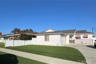 Single Family Residence, 15926  S Manhattan PL, Gardena, CA  Gardena, CA 90247