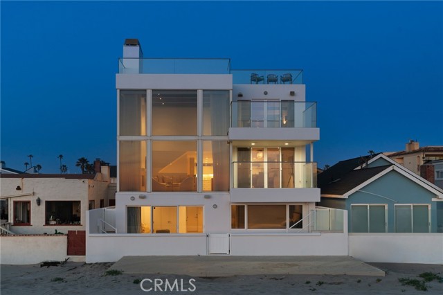 Single Family Residence, 3557 Ocean dr, Oxnard, CA 93035 - 1